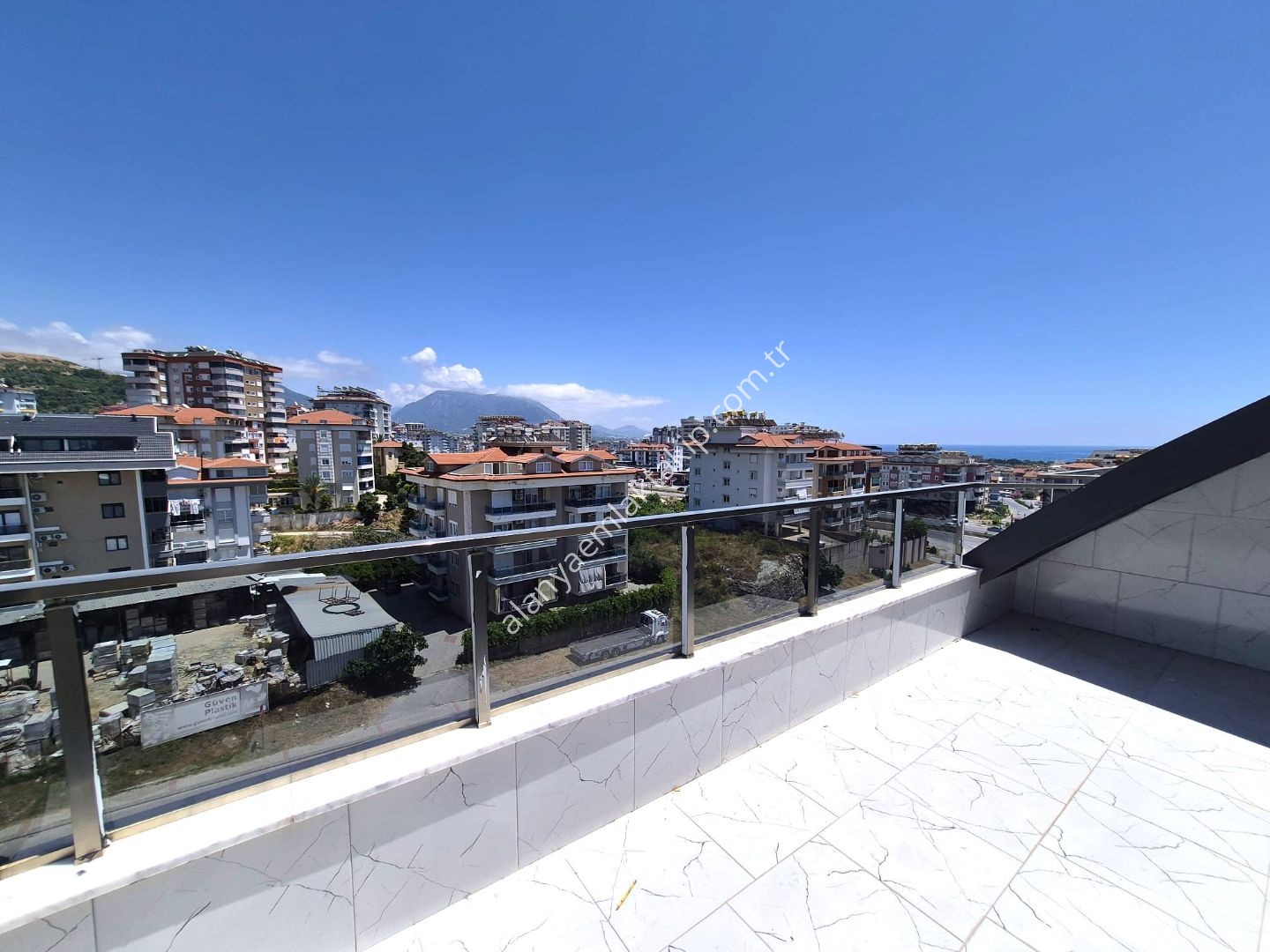 ALANYA FIĞLA MAHALLESİ'NDE KİRALIK DENİZ MANZARALI 2+1 DUBLEKS DAİRE
