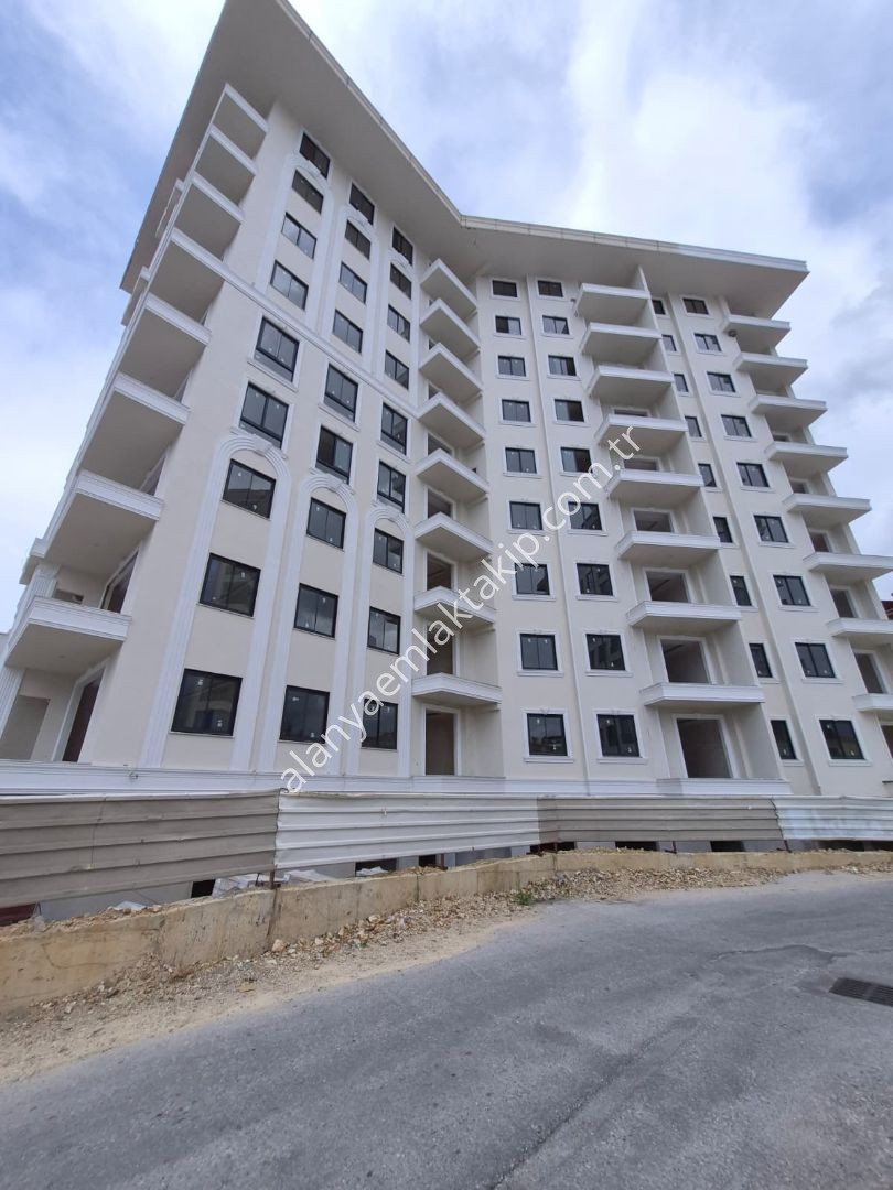 ALANYA ŞEKERHANE MAHALLESİ’NDE SATILIK LÜKS 2+1 DAİRE