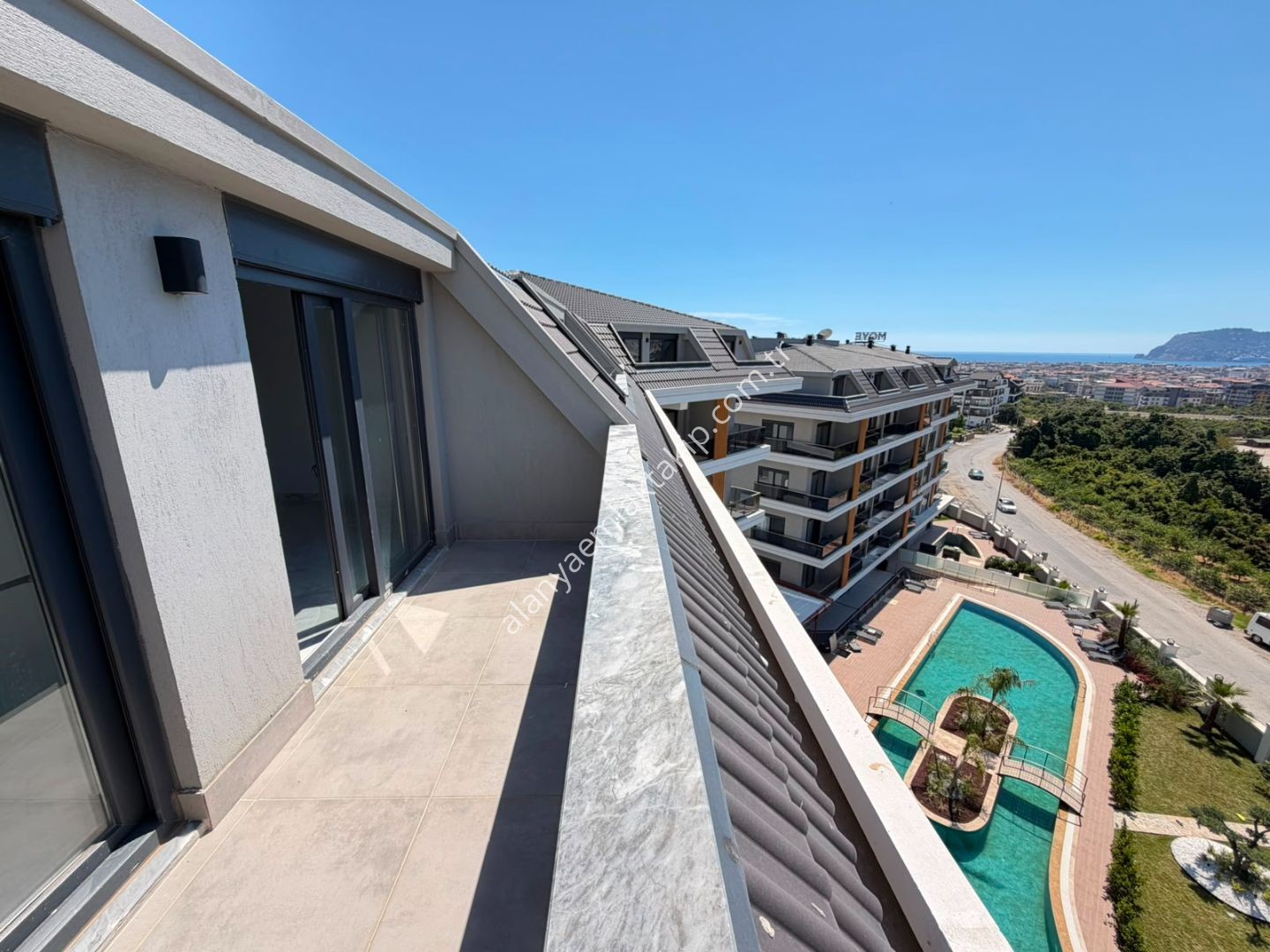 OBA MOYE SİTESİ'NDE KİRALIK 3+1 LÜKS DAİRE