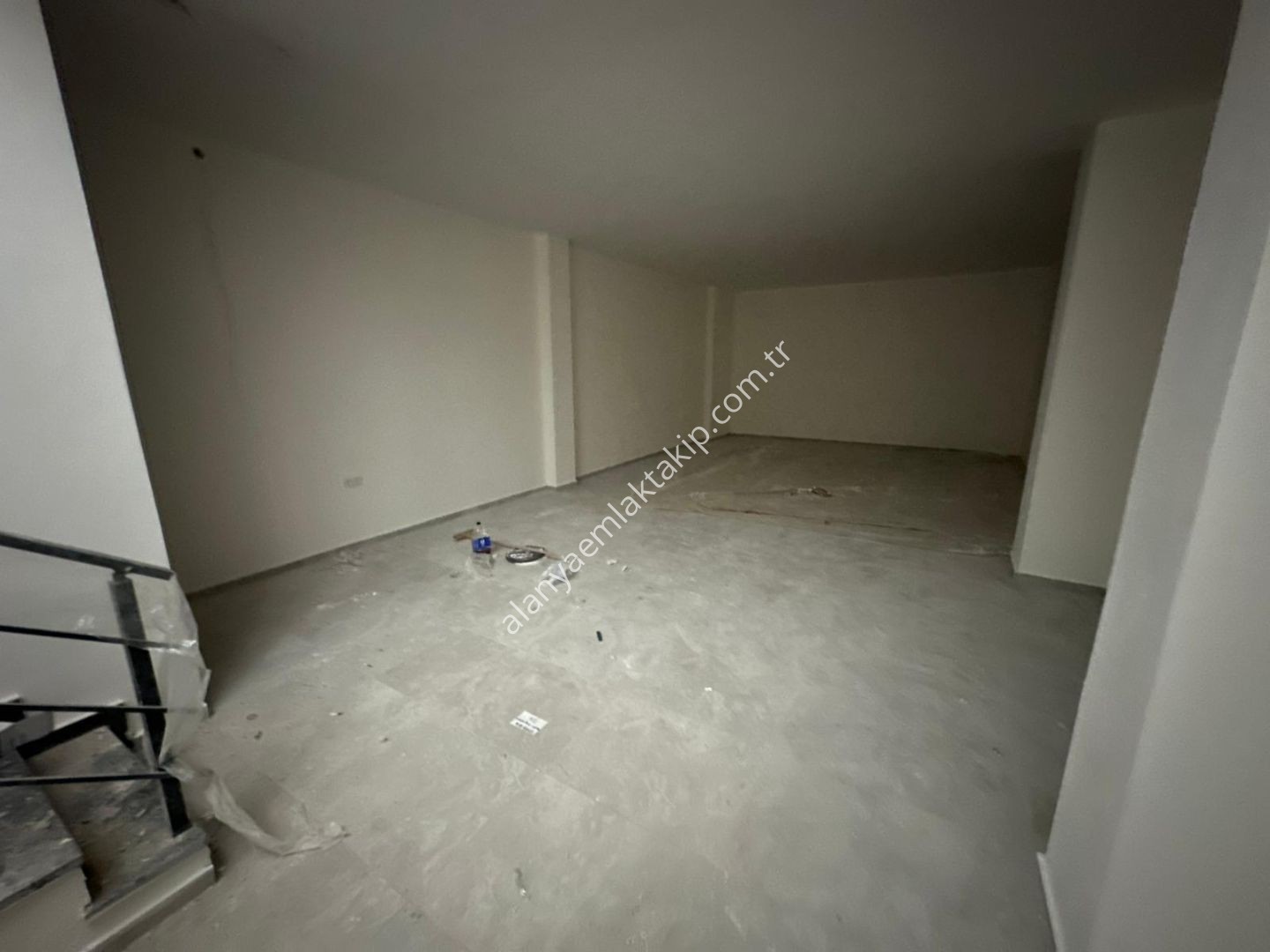 Mahmutlar Green Ocean Residence’ta Kiralık Dükkan Fırsatı